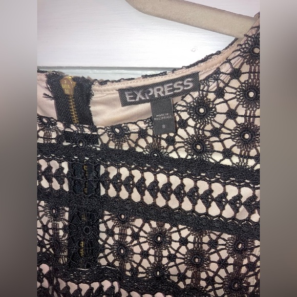 EXPRESS BLACK DRESS SZ 8 - Picture 3 of 3